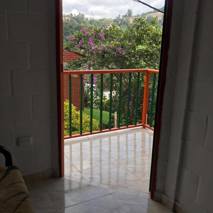 דירות סאלנטו Casita Entera Economica El Altillo מראה חיצוני תמונה